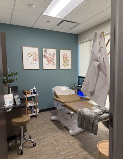 express care medical group patient room